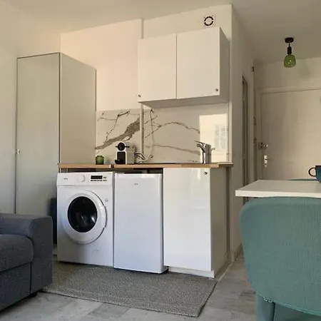 Lumineux Studio 20mins A Pieds De La Croisette Appartement